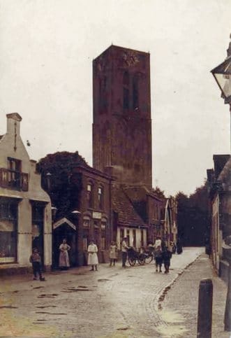 11884